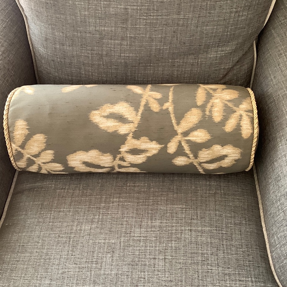 Lumbar pillow, custom made.